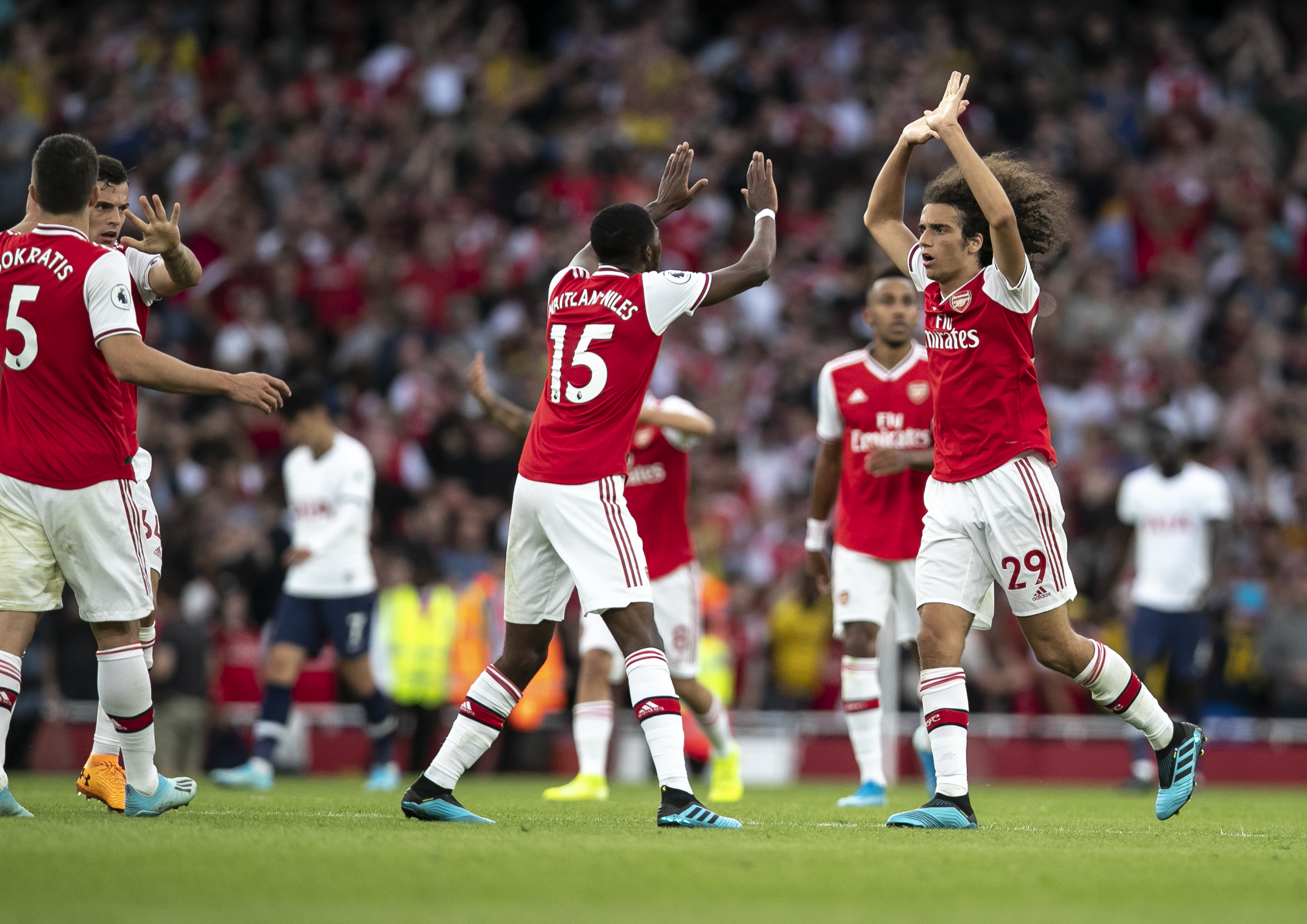 她达成了对 她达成了对