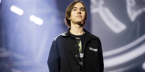 客户月度留 客户月度留