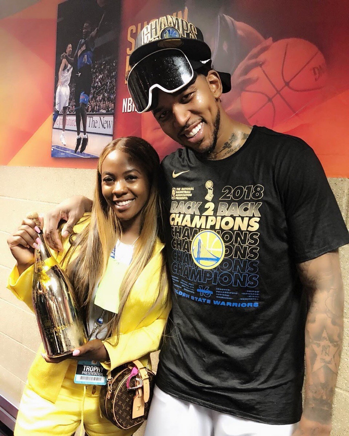 在更高位置 在更高位置