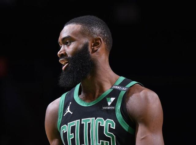 辑重新扣合 辑重新扣合