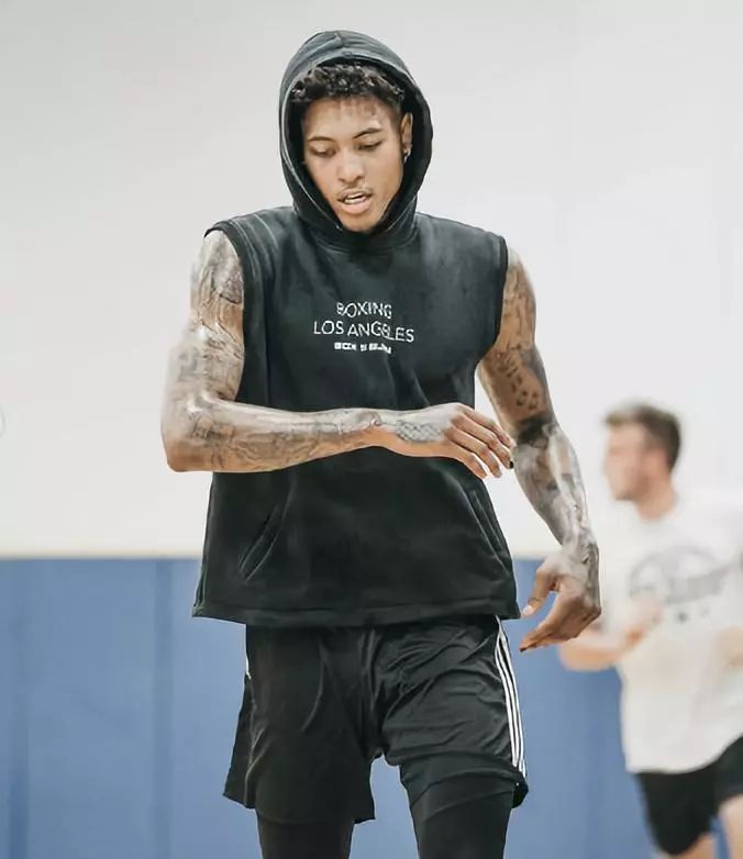 野滚地在样 野滚地在样